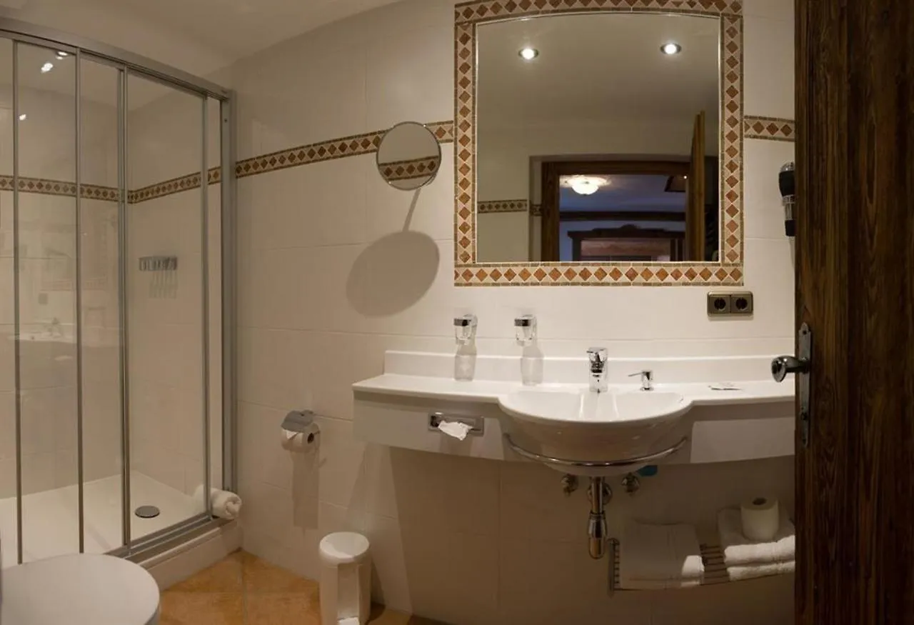 Groebl-Alm Hotel Mittenwald