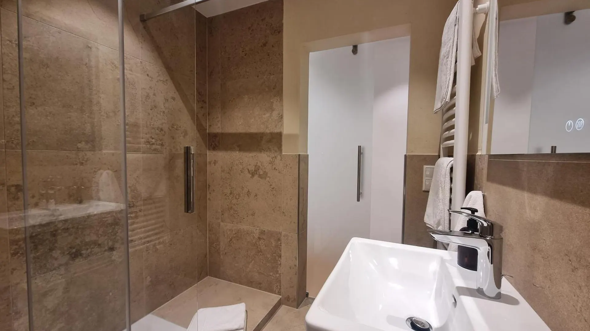 Groebl-Alm Hotel Mittenwald 3*,  Germany
