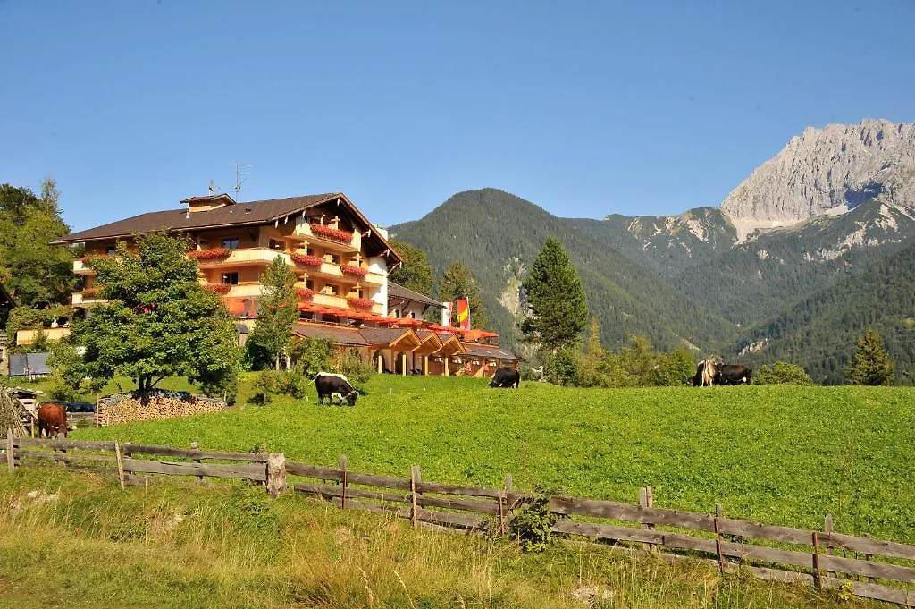 Groebl-Alm Hotel Mittenwald