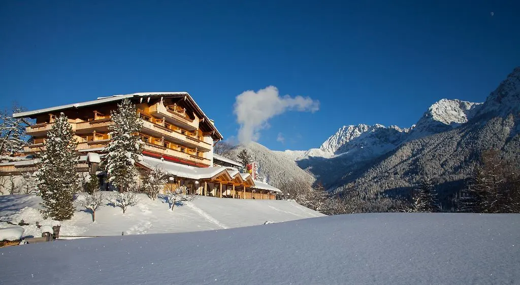 Groebl-Alm Hotel Mittenwald