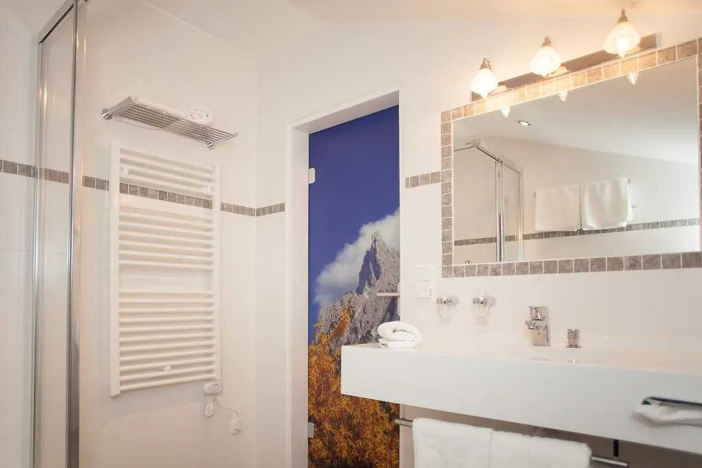 Groebl-Alm Hotel Mittenwald