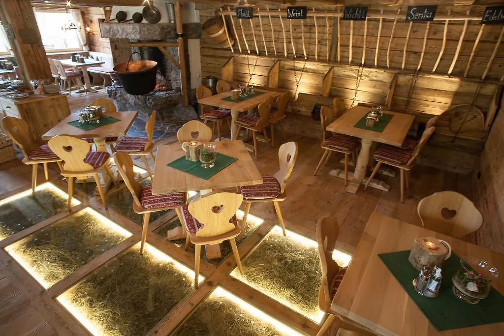 Groebl-Alm Hotel Mittenwald