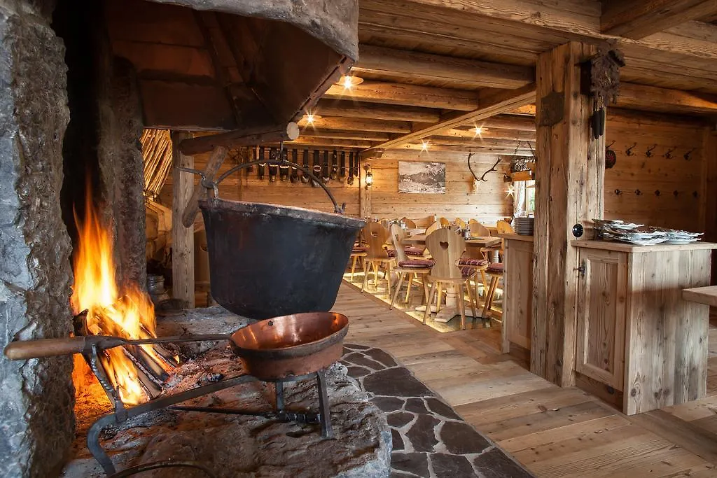 Groebl-Alm Hotel Mittenwald