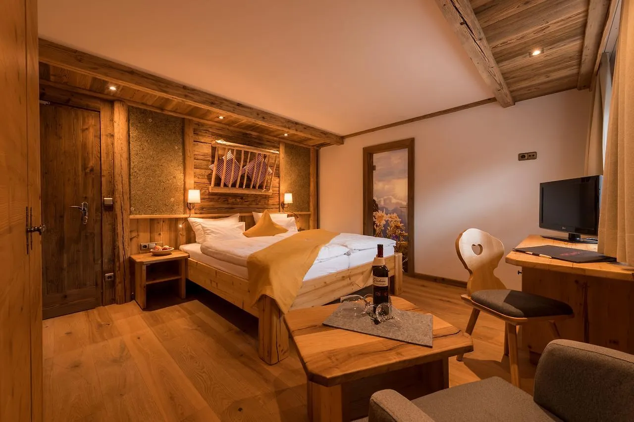 Groebl-Alm Hotel Mittenwald